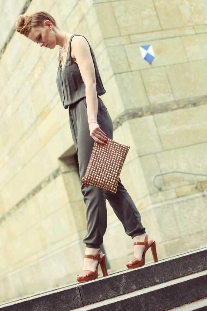Overall-Outfit-1-Lebensgefühle-Clutch