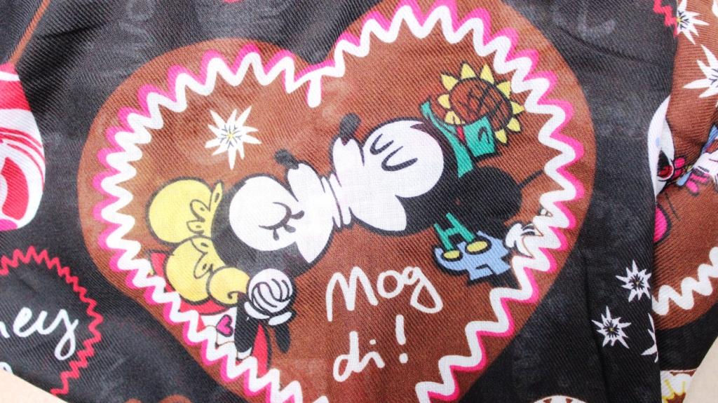 Codello-Muenchen-Disney-I-mog-di-Kollektion-2015-Blogger-Schal-Mickey-Minnie-Mouse-10