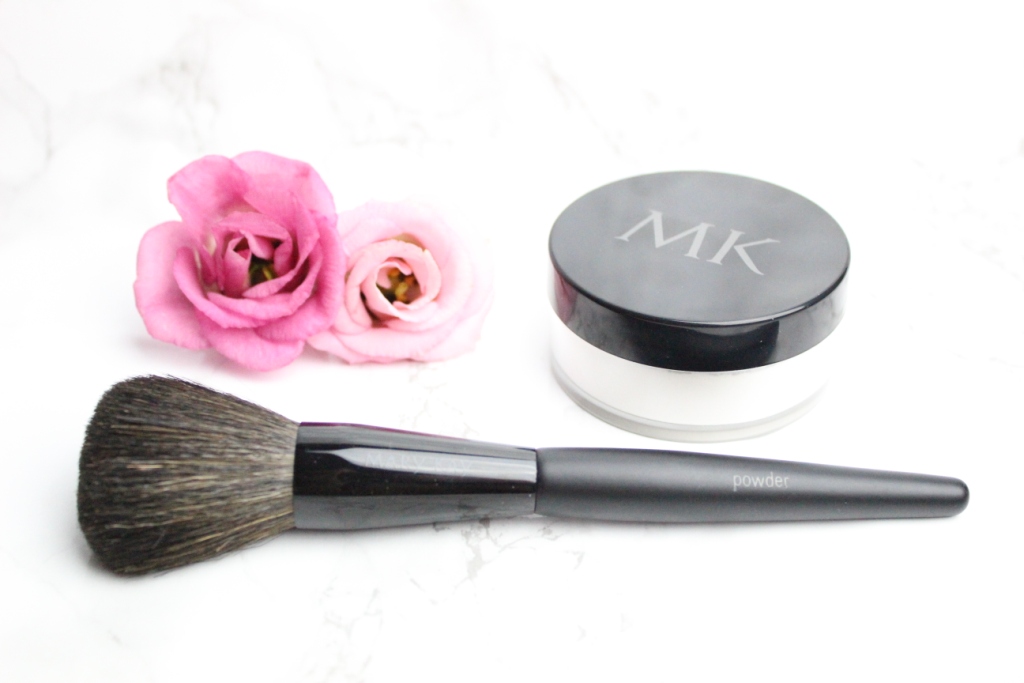 mary-kay-pinsel-brush-fixierpuder-transparenter-loser-puder-translusent-loose-powder-poudre-blogger-beauty-muenchen-germany-deutschland-munich-youtuber-1