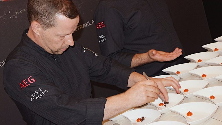 aeg-taste-of-muenchen-food-festival-englischer-garten-2017 ...